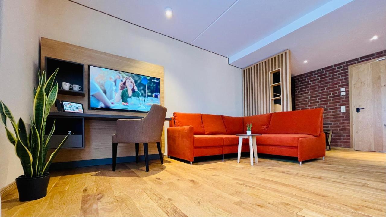 Parkhotel Йевер Экстерьер фото