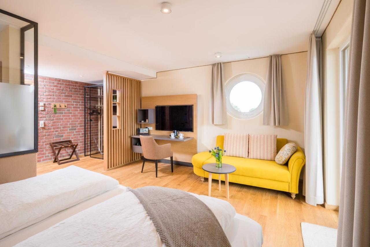 Parkhotel Йевер Экстерьер фото
